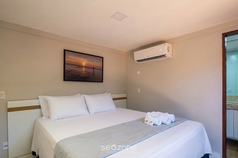 Apto. en Condo. c/ Piscina LGO0002