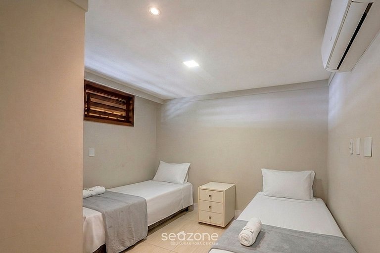 Apto. en Condo. c/ Piscina LGO0002