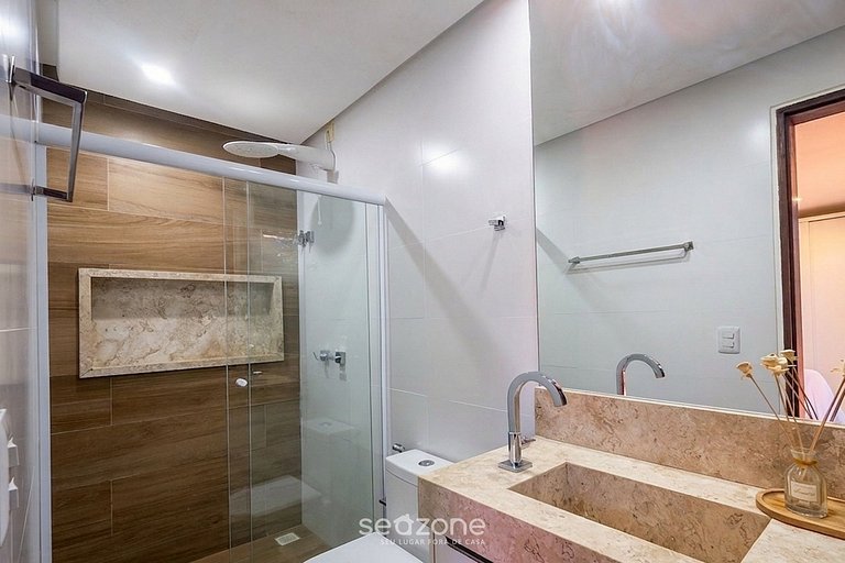 Apto. en Condo. c/ Piscina LGO0002