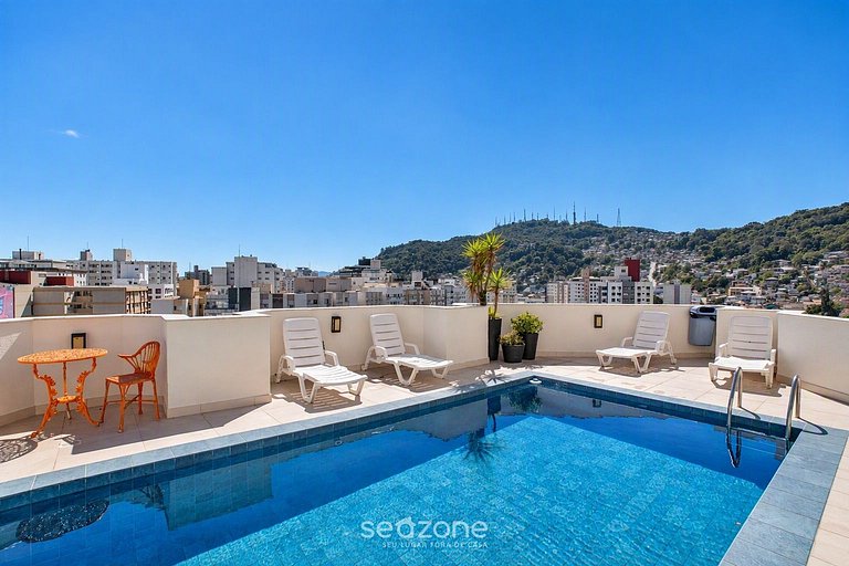 Studio em Cond. c/ Piscina e Vista Cid. ECI0506