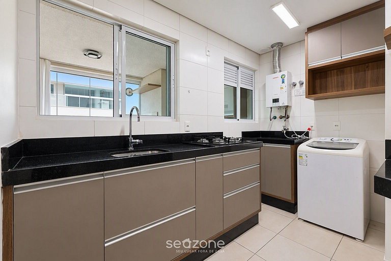 Apto. c/ Vista Mar em Cond. c/ Piscina BBH1501