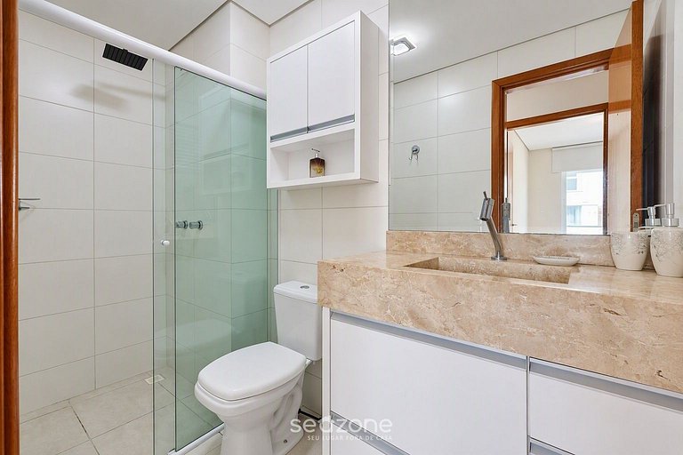 Apto. c/ Vista Mar em Cond. c/ Piscina BBH1501