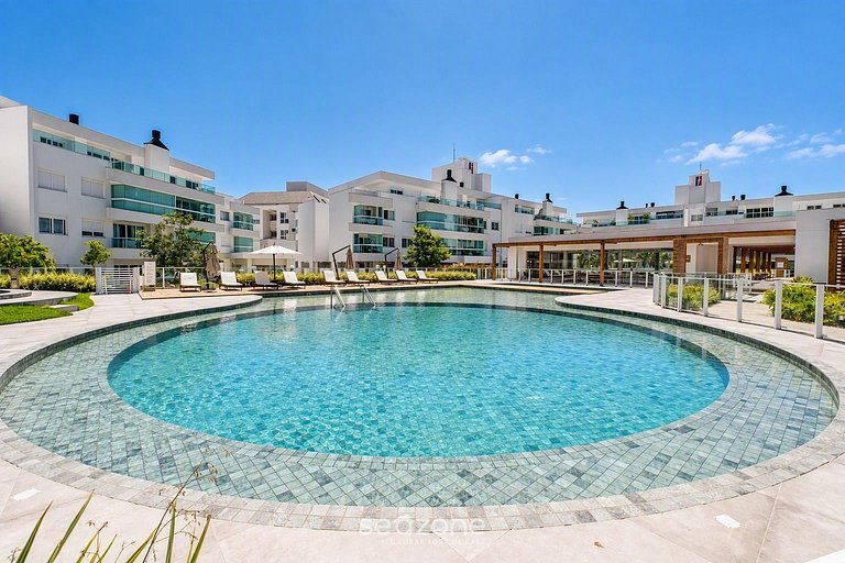 Apto. em Cond. c/ Piscina e churrasq. RVOA0304