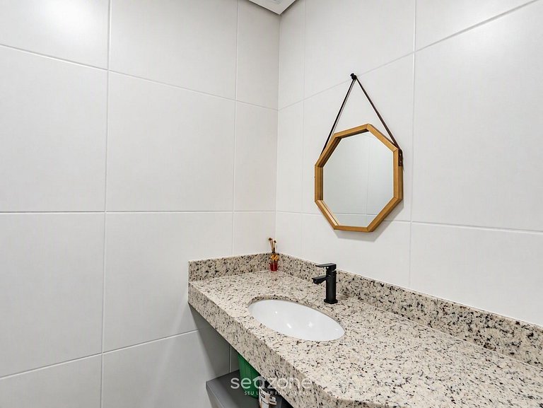 Apto. c/ vista p/ Mar em Cond. c/ Piscina EDF0307