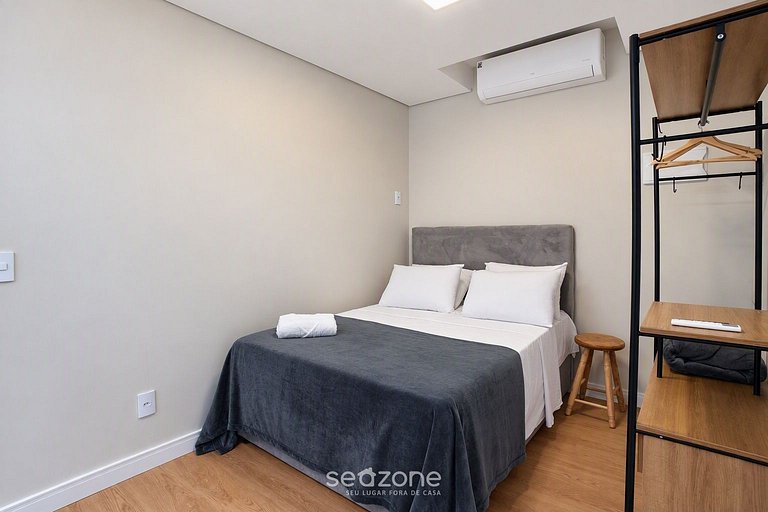 Studio em Cond. c/ vista p/ Mar DIVB1404