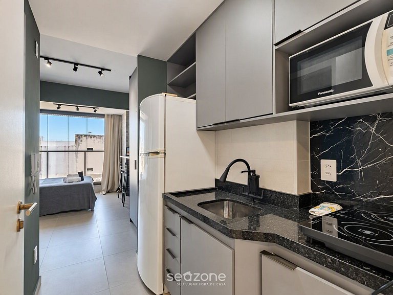 Apto. c/ Vista Mar en Condo. c/ Piscina EDF0307