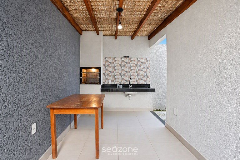 Apto. em Cond. c/ Piscina em Porto Seg. OIR0006