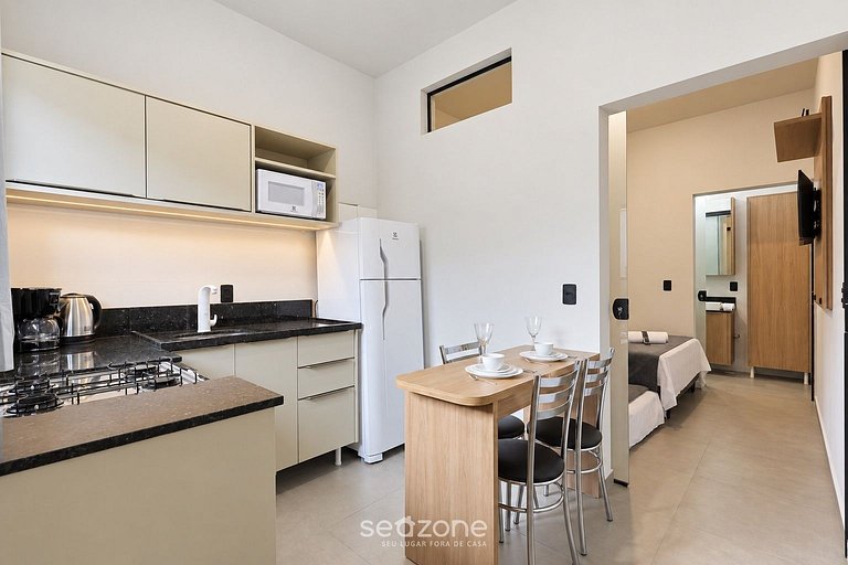 Studio em Cond. c/ Vista Cid. OBO0002