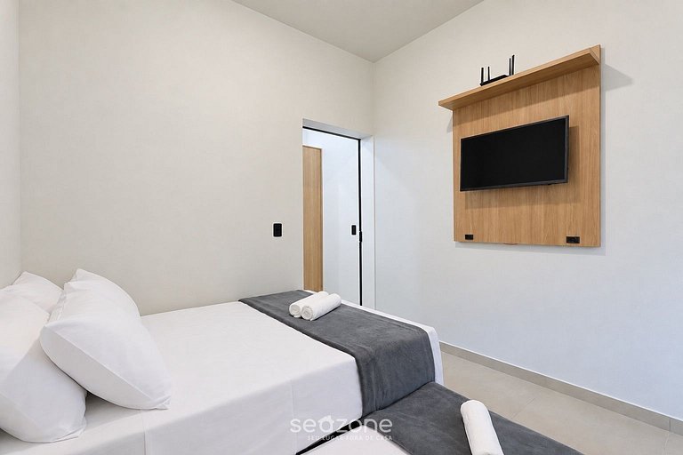 Studio em Cond. c/ Vista Cid. no Centro OBO0003