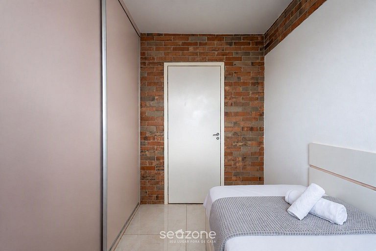 Apto. en Condo. c/ Piscina y Vista Cid. SIU0011