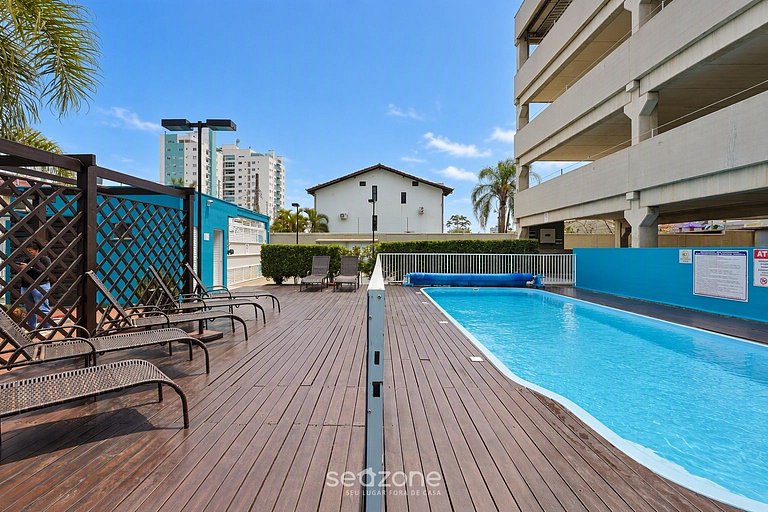 Apto. c/ Vista p/ Mar em Cond. c/ Piscina BOR0808