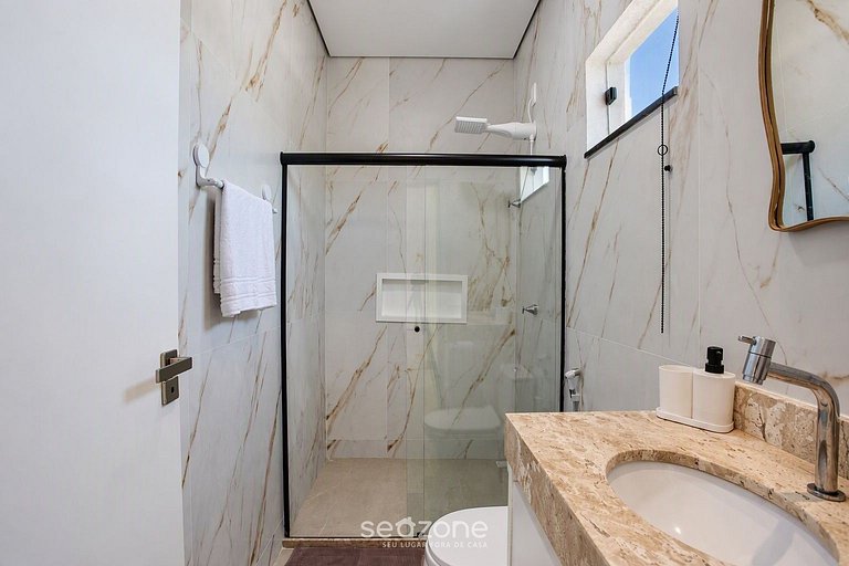 Casa em Cond. c/ Piscina priv. VDZ0005