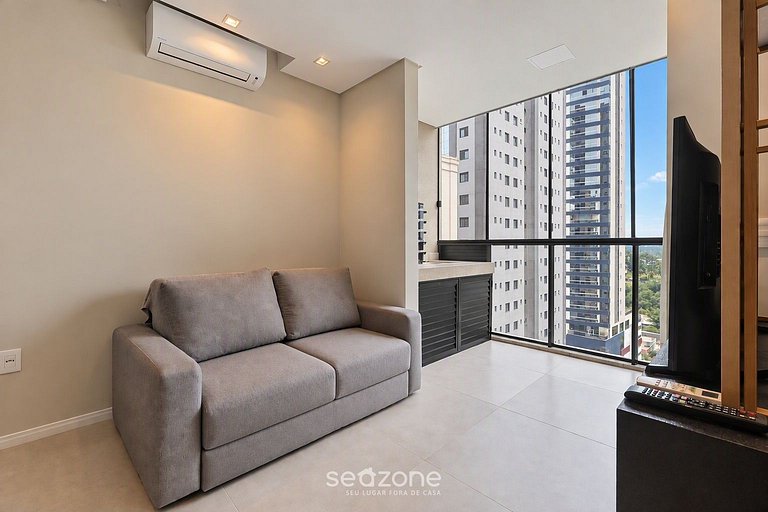 Estudio c/ parr. en Condo. c/ Piscina FFS1110
