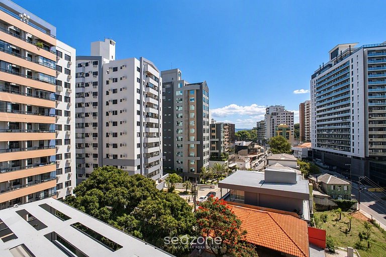 Apto. Bem localizado c/ Vista p/ Cid. MIC0602
