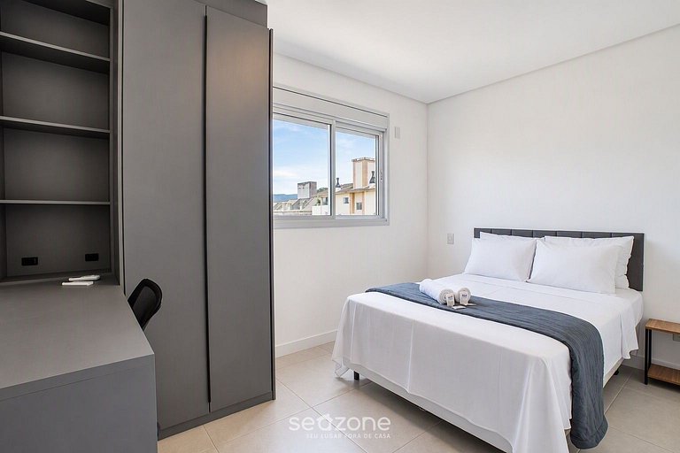 Apto. c/ Balcón en Condo. c/ Piscina CCI0209