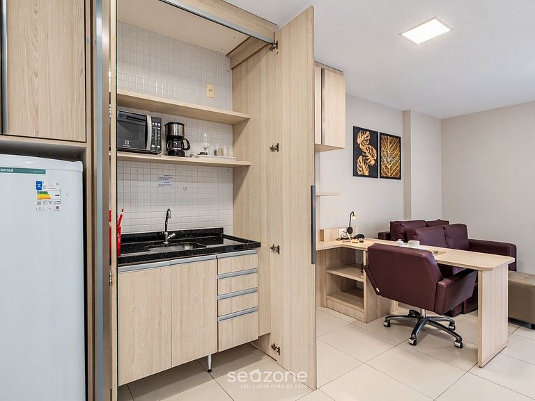 Studio Bien ubicado en Condo. c/ Piscina MSB1503