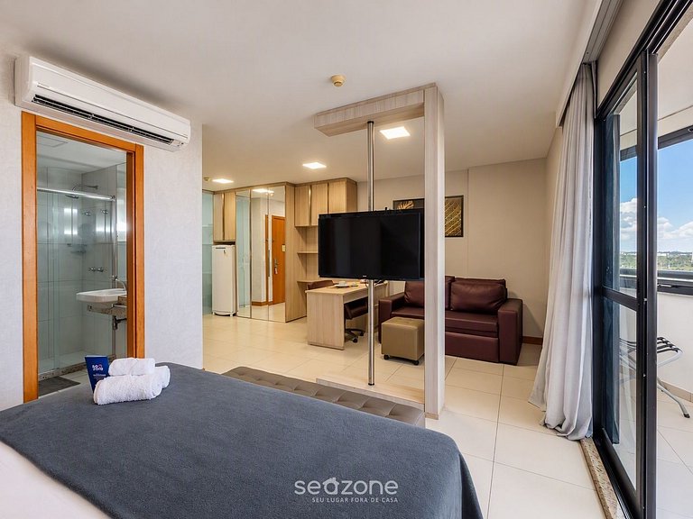 Studio Bien ubicado en Condo. c/ Piscina MSB1503