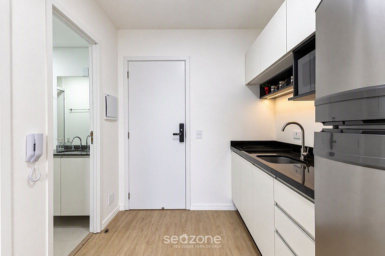 Apto. Bien ubicado en Condo. c/ Vista CNG0706