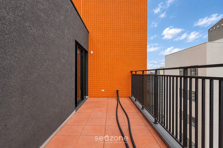 Apto. Bien ubicado en Condo. c/ Vista CNG0706