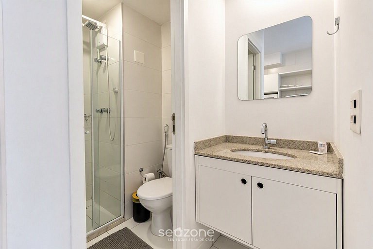 Studio em Cond. c/ Piscina e Vista Cid. FPA0609