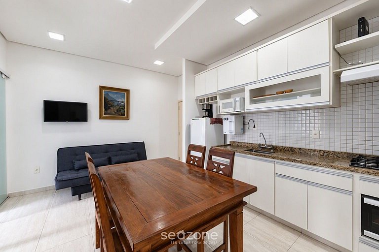Apto. Bien ubicado en Condo. c/ Piscina QUI0261