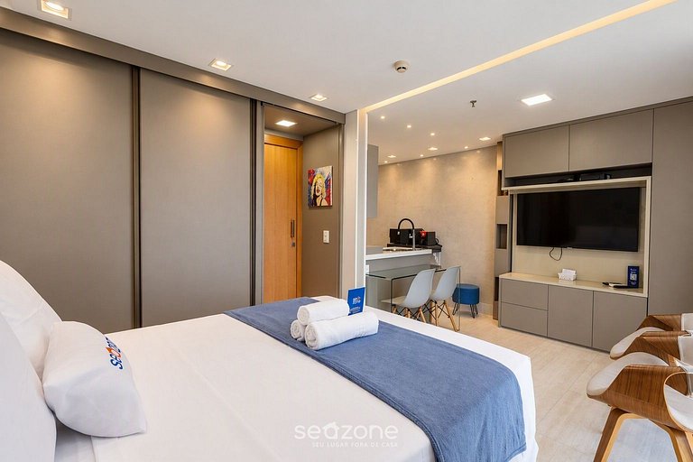 Studio em Cond. c/ Piscina e Vista Cid. VPL0316