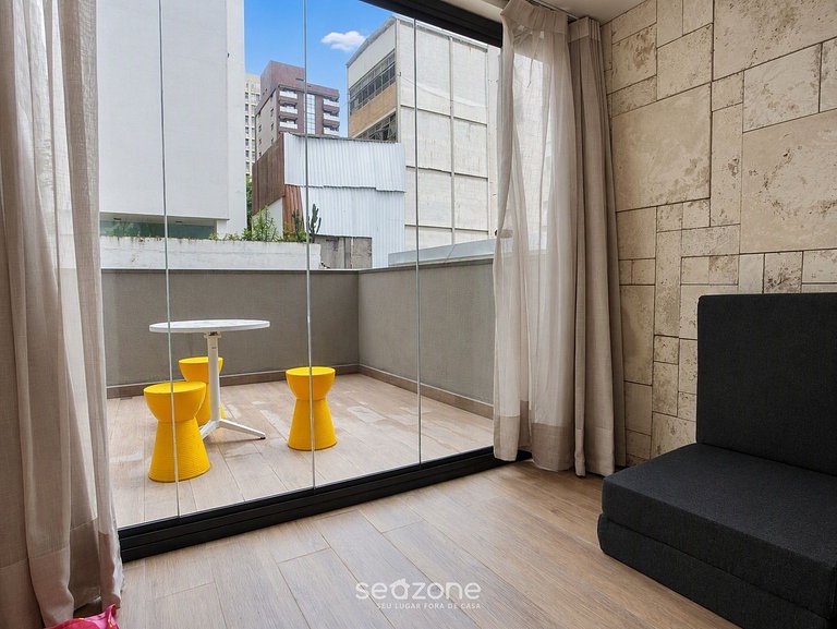 Studio Bien ubicado c/ Terraza HHS0111