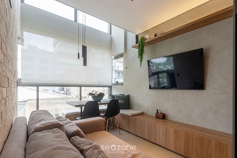 Apto. Bem localizado em Cond. c/ Piscina FRE0504
