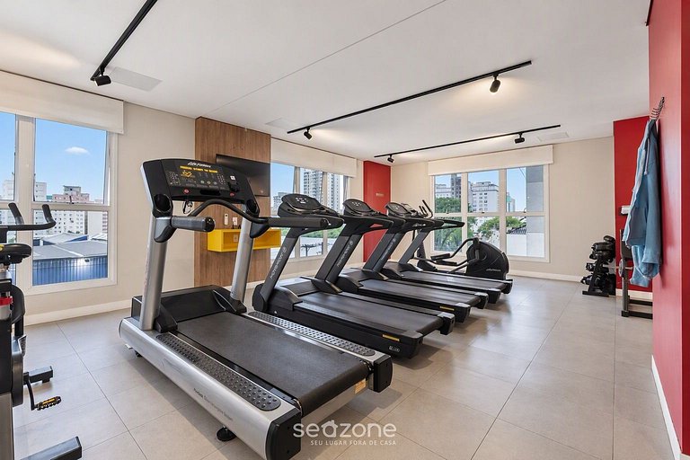 Apto. em Cond. c/ Piscina e Vista Cid. SMLA0405
