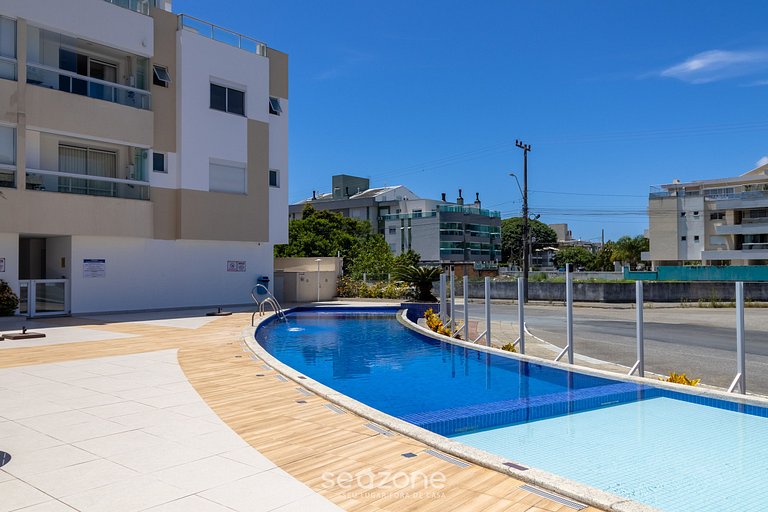Apto com churrasqueira privativa em Floripa DOV108