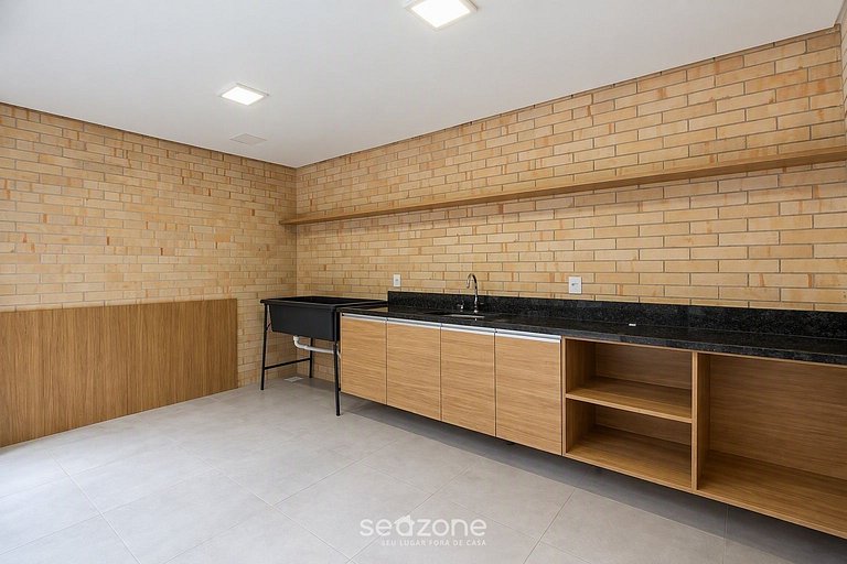 Studio en Condo. c/ Piscina TBF0608
