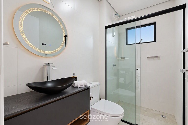 Apto. c/ Vista Mar em Cond. c/ Piscina LAV1501