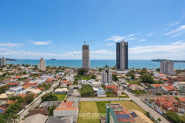 Apto. c/ Vista al Mar en Condo. c/ Pisc. LAV1501