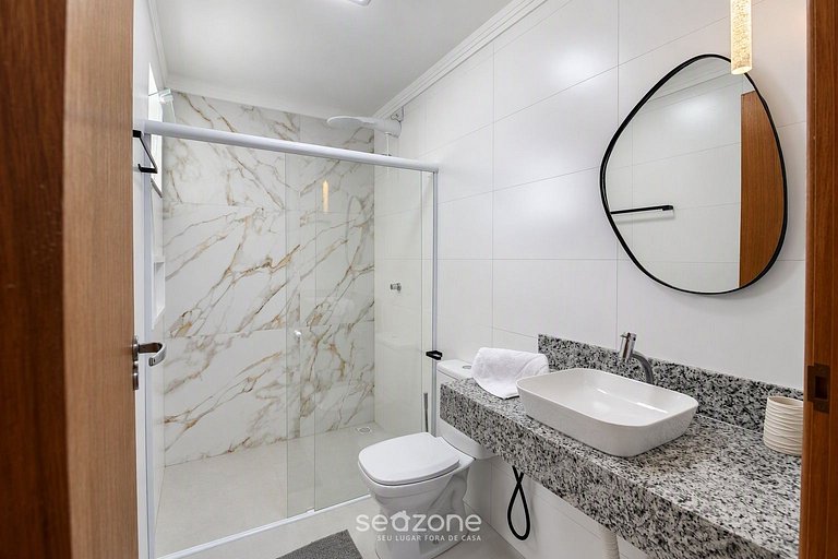 Apto. em Cond. c/ Piscina em Porto Seg. BMR0012
