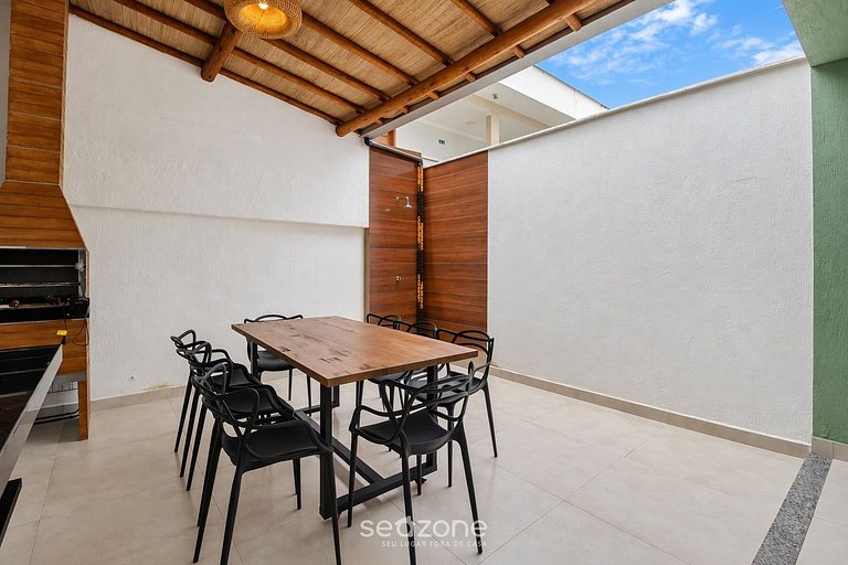 Apto. em Cond. c/ Piscina em Porto Seg. BMR0012