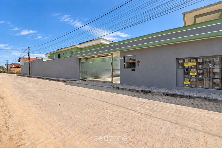 Apto. em Cond. c/ Piscina em Porto Seg. BMR0012