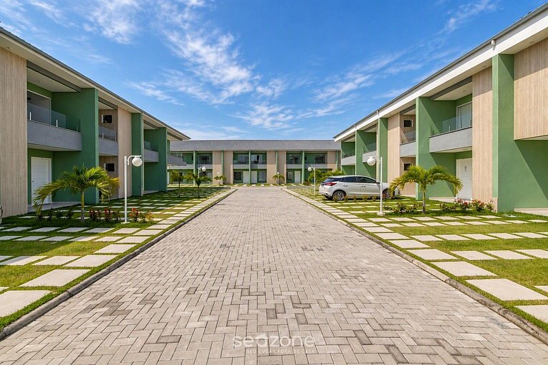 Apto. em Cond. c/ Piscina em Porto Seg. BMR0012