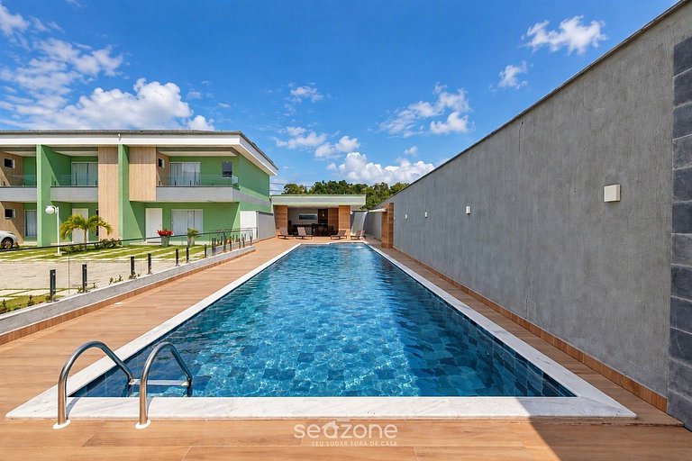 Apto. em Cond. c/ Piscina em Porto Seg. BMR0012