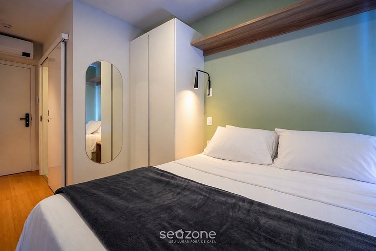 Studio em Cond. c/ Vista p/ Cidade PCA0402
