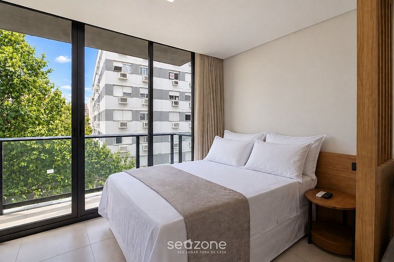 Studio en Condo. c/ Piscina TBF0609