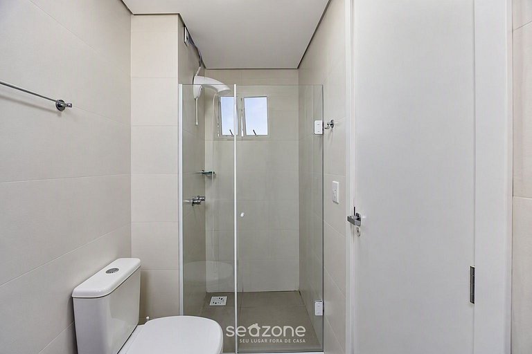Studio em Cond. c/ Piscina e Vista Cid. TBF0609