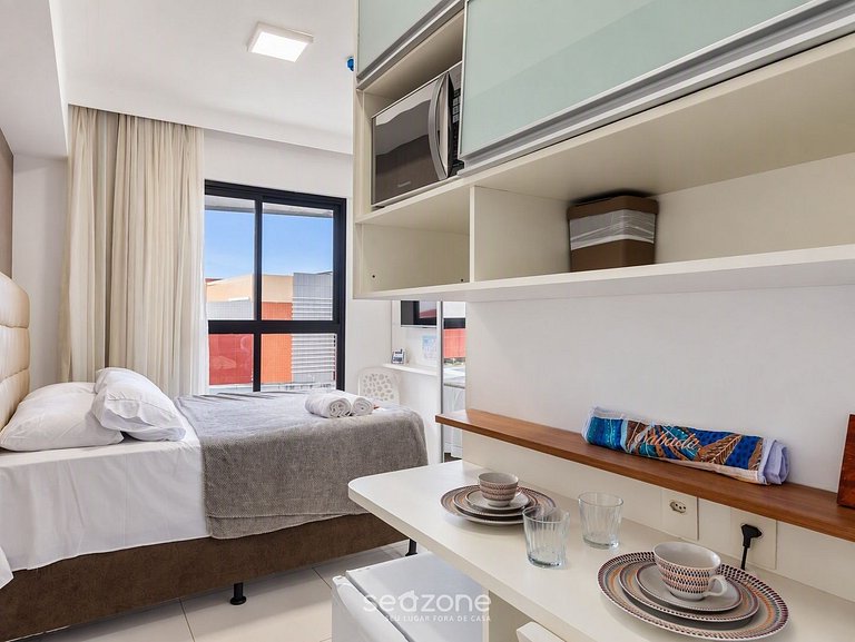 Studio en Condo. c/ Piscina y Vista MLM0104
