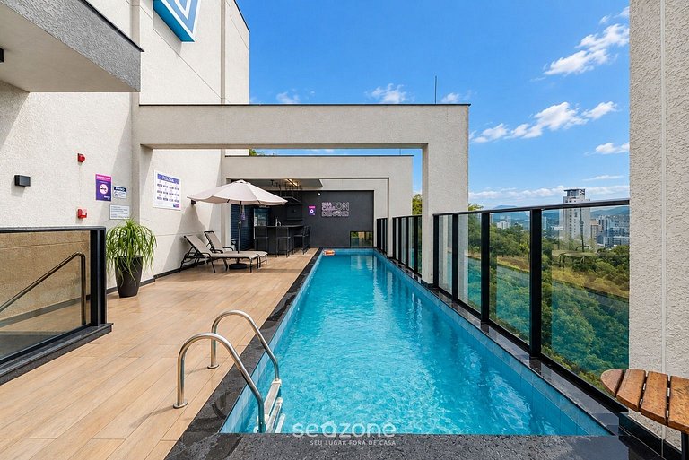 Studio em Cond. c/ Piscina e Vista Cid. VLF0607