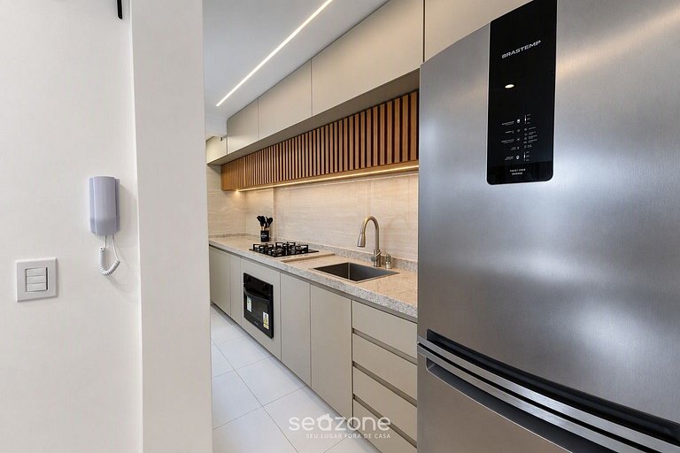 Apto. c/ vista Mar en Condo. c/ Piscina QST0302