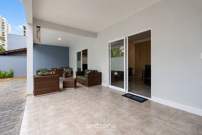 Casa em Cond. c/ Piscina Priv. RIO0259