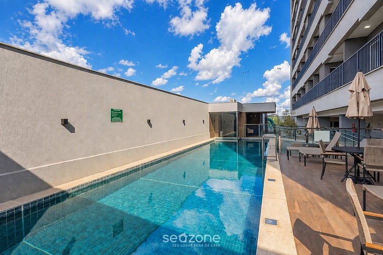 Apto. Bien ubicado en Condo. c/ Piscina GRLA1403