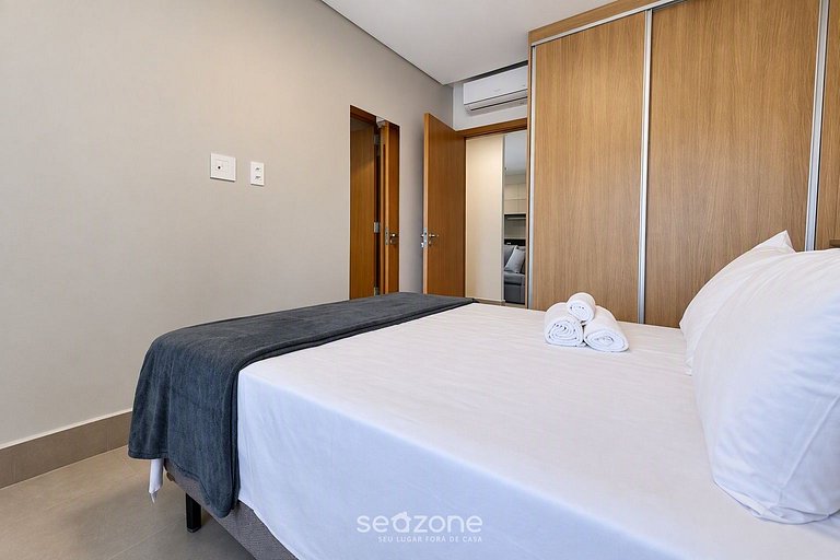 Apto. Bien ubicado en Condo. c/ Piscina GRLA1403