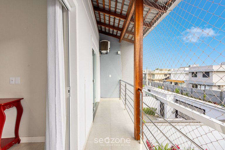 Casa con Piscina y Parrilla | 500m EKD0397