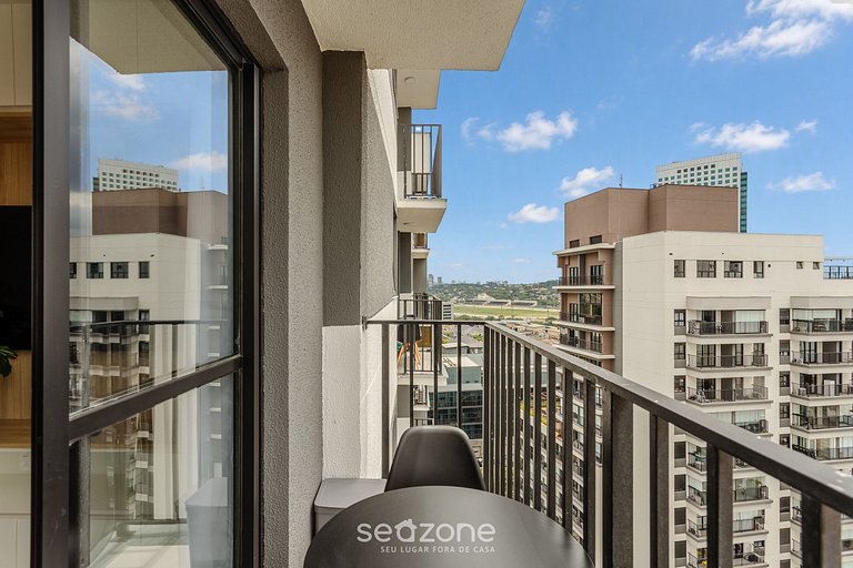 Apartamento c/ Piscina em Pinheiros-SP VBP1805
