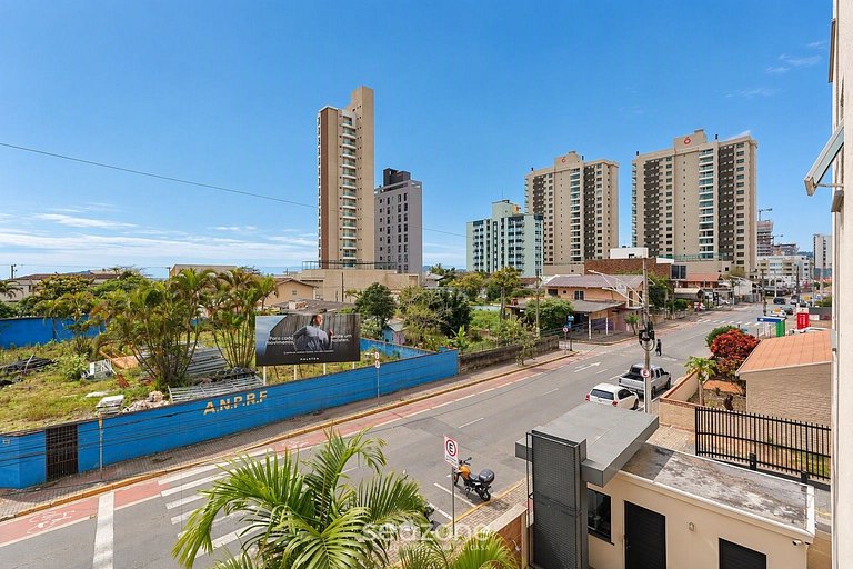 Apto. c/ Vista Mar en Condo. c/ Piscina CSI0303